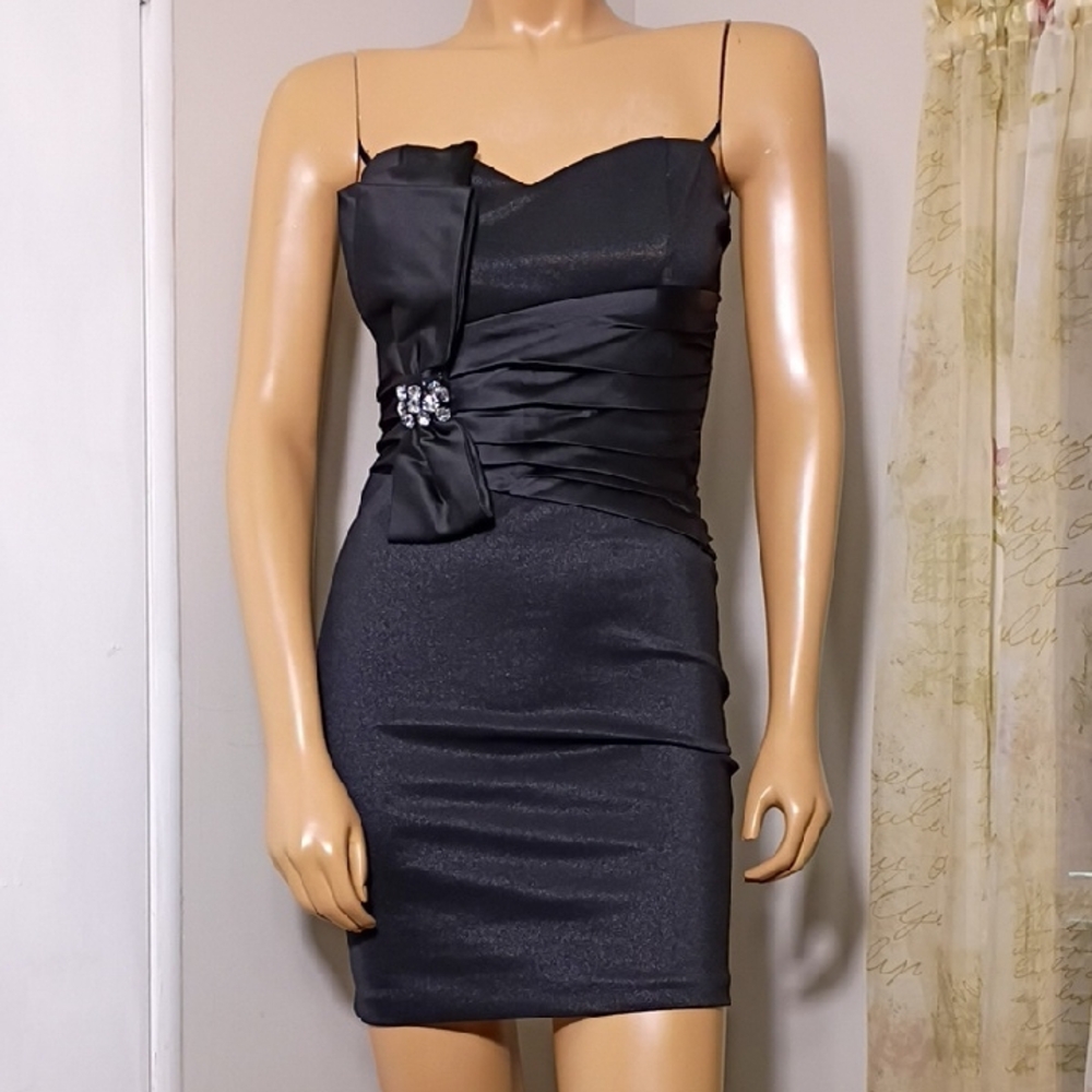 Bloom Elegant‎ Black Strapless Dress Size S